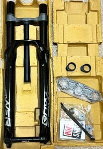 ★新品 RockShox BOXXER Ultimate 29 / ロックショックス ボクサー アルチメイト 29 送料無料