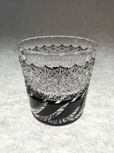 送料無料 黒江戸切子ミニロックグラス 伝統工芸品 黒被せガラス 酒グラス ロックグラス（944）