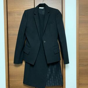 エポカ　スーツ　黒　40
