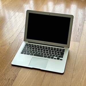 Apple MacBook Air 13インチ（2017）Core i5 1.8GHz／メモリ8GB／SSD128GB