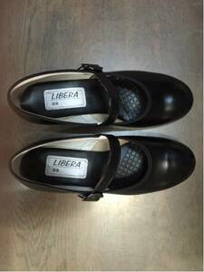 女学生皮靴 黒色 ２３cm アサヒ製品 5800円の品を 2980円送料込み