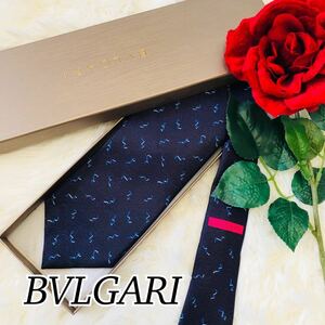 BVLGARI ブルガリ メンズ 男性 紳士 ネクタイ ブランドネクタイ 総柄 ネイビー 紺 ブルー 青 結婚式 ビジネス 美品 剣先 10cm