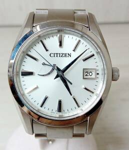 CITIZEN　ザ・シチズン　AQ1000-66 A010-T017983 ソーラー　ホワイト文字盤　デイト　　プライベート刻印有　店舗受取可