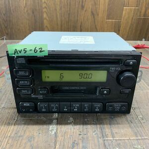 AV5-62 激安 カーステレオ TOYOTA 86180-97207 CQ-JD0001AK CD カセット FM/AM プレーヤー デッキ 本体のみ 簡易動作確認済み 中古現状品