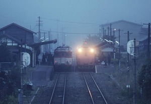 キハ58 , キハ47 日原駅の交換