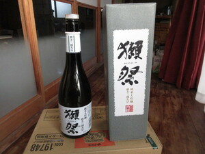 獺祭 DASSAI 39 純米大吟醸磨き三割九分 720ml 空き瓶 化粧箱 ラベル取り ディスプレイ 飾り　