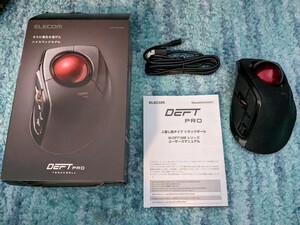 0603u1905　エレコム マウス 有線/ワイヤレス/Bluetooth トラックボール人差指 中型ボール 8ボタン チルト機能 ブラック M-DPT1MRXBK