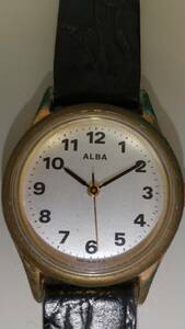 腕時計　ALBA　V501-1B90