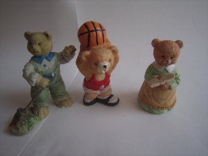 美品　 [くま]　熊　クマ　 オブジェ インテリア 雑貨 置き物 飾り　人形　フィギュア　3個　バスケ　掃除　清掃