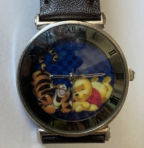 腕時計 ディズニー　くまのプーさん 　動作品
