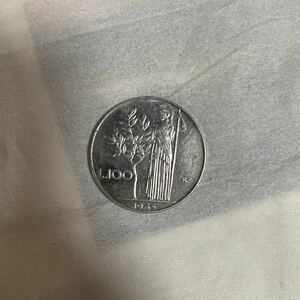 イタリア 旧硬貨　ヴィンテージ硬貨　1965年 100リラ 古銭 REPVBBLICA