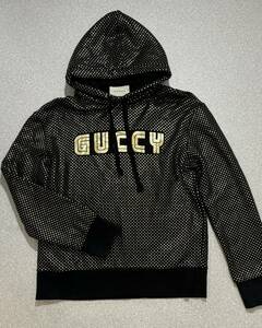 Sa88/ 試着超美GUCCI ロゴフーディトレーナー黒 x金（M）ゴールドｘブラック