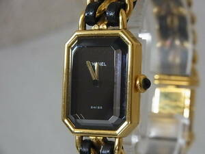 160127H27-0309H■CHANEL■シャネル プルミエール 1987 クォーツ 腕時計 ゴールドカラー × ブラック 2針 黒文字盤 レディース