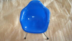 ミニチュア椅子　1/6ドール用チェア　ブルー　/ブライス・リカちゃん・momoko・バービーサイズ/ミニチュア家具