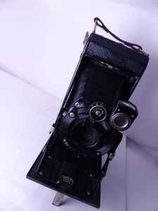 ZEISS IKON 6×9蛇腹カメラ IKONTA