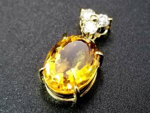 豪華!!重厚感★18金☆天然シトリン＆天然ダイヤモンド0.22ｃｔ☆ペンダントトップ☆K18・0.22刻印有☆重量1.6ｇ