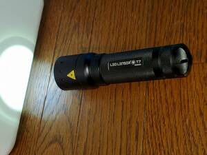 ＬＥＤ ＬＥＮＳＥＲ Ｔ７