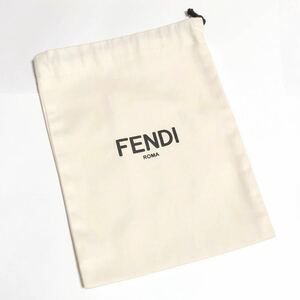フェンディ「FENDI」小物用保存袋 現行 (2159) 正規品 布袋 巾着袋 付属品 クリーム色 巾着ポーチ 小物入れ 小さめ
