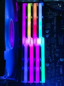 G.SKILL TRIDENTZ RGB DDR4-3600 16GB 4枚セット 計64GB 中古品　型番：F4-3600C16Q-64GTZRC