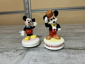 24A02-45R: ヴィンテージ　オルゴール　Disney　ミッキーマウス　昭和レトロ　当時もの　高さ11㎝　13㎝　ミッキーマウスマーチ
