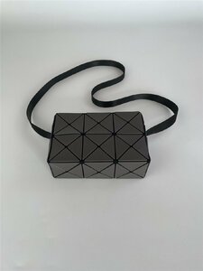 【BAO BAO ISSEY MIYAKE】CUBOID ショルダー バッグ ダークグレー