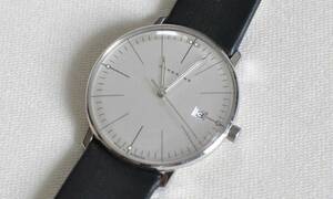 ユンハンス　マックスビル　国内正規品■クォーツ　腕時計　32.7mm　047 4251 00■max bill by junghans lady