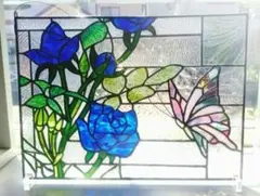 ステンドグラス　青い薔薇と蝶のパネル