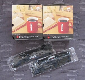 非売品 未使用 NESCAFE ネスカフェ コーヒー マグカップ 赤マグ 2個 箱付き ＆ストラップ 2個