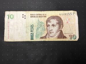 世界の紙幣　アルゼンチン中央銀行　10 PESOS 
