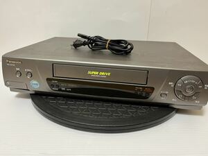 Panasonic VHSビデオデッキ NV-H110 1998年製 通電確認のみのジャンク品 ②