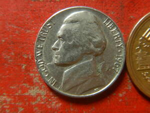 外国・USA／ジェファーソン５セント白銅貨（1967年）　240510