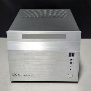 【送料無料】SilverStone SUGO SERIES SST-SG06S-LITE キューブ型PCケース(Mini-ITX) SFX電源ユニット対応