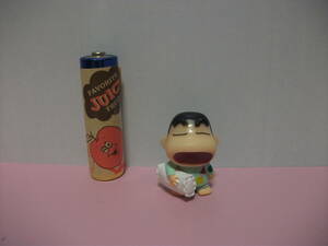 クレヨンしんちゃん ミニチュア フィギュア 人形 パジャマ 姿 マスコット キャラクター 臼井儀人 オブジェ ディスプレイ コレクション　 