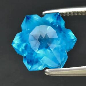 天然ブルートパーズ 1.92 Ct カラット 雪結晶カット