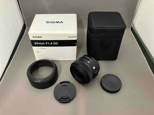 ジャンク 【動作未確認】SIGMA 30mm 1:1.4 DC φ62(ソニー用) 交換レンズ (δゆ20-10-07)