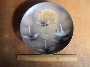 九谷焼色絵7寸皿　月と鶴の図　利平作