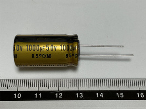 オーディオ用電解コンデンサ 1000μF 50V 85℃ ±20% UFG1H102MHM (ニチコン) (出品番号535)
