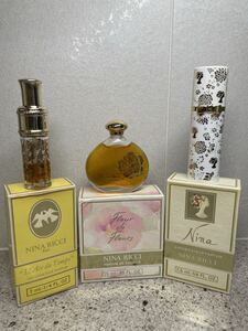 2個未使用ニナリッチ NINA RICCI フルールドフルール　オードトワレット　ニナ　パフューム　香水