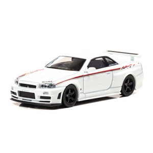 CARNEL　CN640016　NISMO R34 GT-R Z-tune 2004 (パール白 / with nismo stripe) ※999台限定・1/64スケール