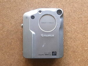 FUJIFILM フジフィルム FinePix 4800Z コンパクトデジタルカメラ 本体のみ　送料410円 中古