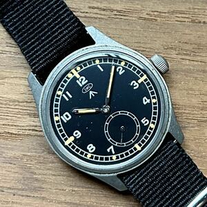 IWC ミリタリー アンティーク 手巻き ジャンク スモールセコンド スモセコ ブロードアロー 腕時計 ヴィンテージ 稼働品 軍用