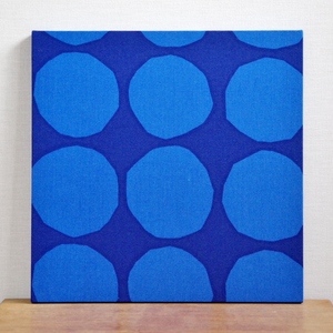 ファブリックパネル 北欧 Marimekko マリメッコ Pienet Kivet 30×30cm アートパネル インテリア 壁掛け 生地