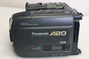 送料520円。作動未確認。パナソニック　Panasonic NV-A20 デジタルビデオカメラ 本体のみ。　管理B24