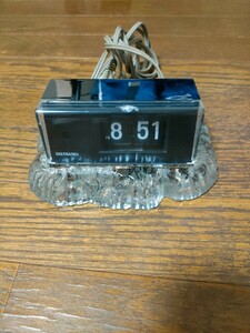 レトロ　パタパタ時計　SHINANO シナノ　アンティーク　ガラス台付き　電源通電確認済み　昭和レトロ　50Hz60Hz切替スイッチ