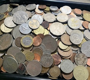 海外 外国コイン 貨幣 2.5キロ以上 フランス インドネシア メキシコ 香港 シンガポール 韓国など色々
