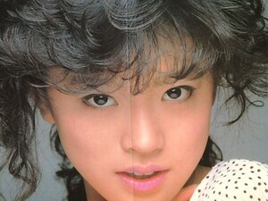 ★ポスター　中森明菜さん/激写文庫/山口百恵さん　GORO/小学館/1986