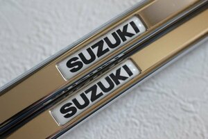 SUZUKIスズキ純正OP■シルバーメッキナンバーフレーム■ハスラー・スペーシア・ワゴンR・ソリオ・スイフト・クロスビー等■２枚現品のみ