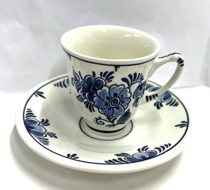 P131-W7-1263 ◆ Royal Goedewaagen Blue Delft Handwork Holland カップ＆ソーサー 花 青 ブルー 食器 洋食器③