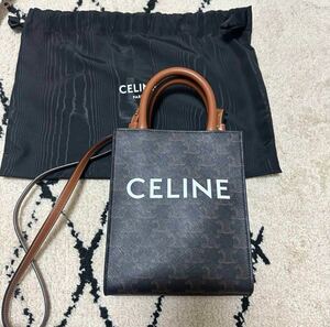 CELINE ミニ バーティカル トリオンフ キャンバス カバ