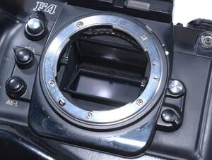 【T176】整備前提 ニコン F4S メーカーカスタムボディ ( Nikon SB-24 おまけ ) 難あり・現状・構造の研究・分解・部品取り
